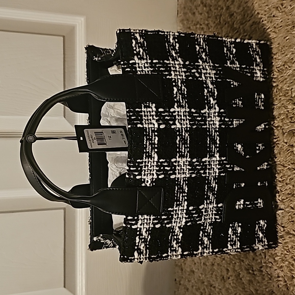 Brand new DKNY purse!